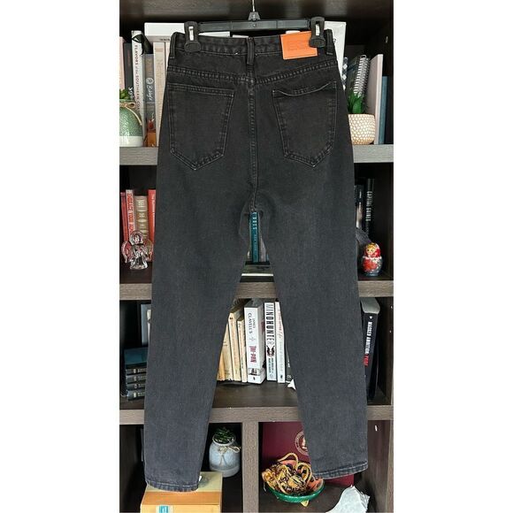 Princess Polly Charcoal Black High Waisted Distressed Mom Jeans Size 4 - Picture 2 of 8